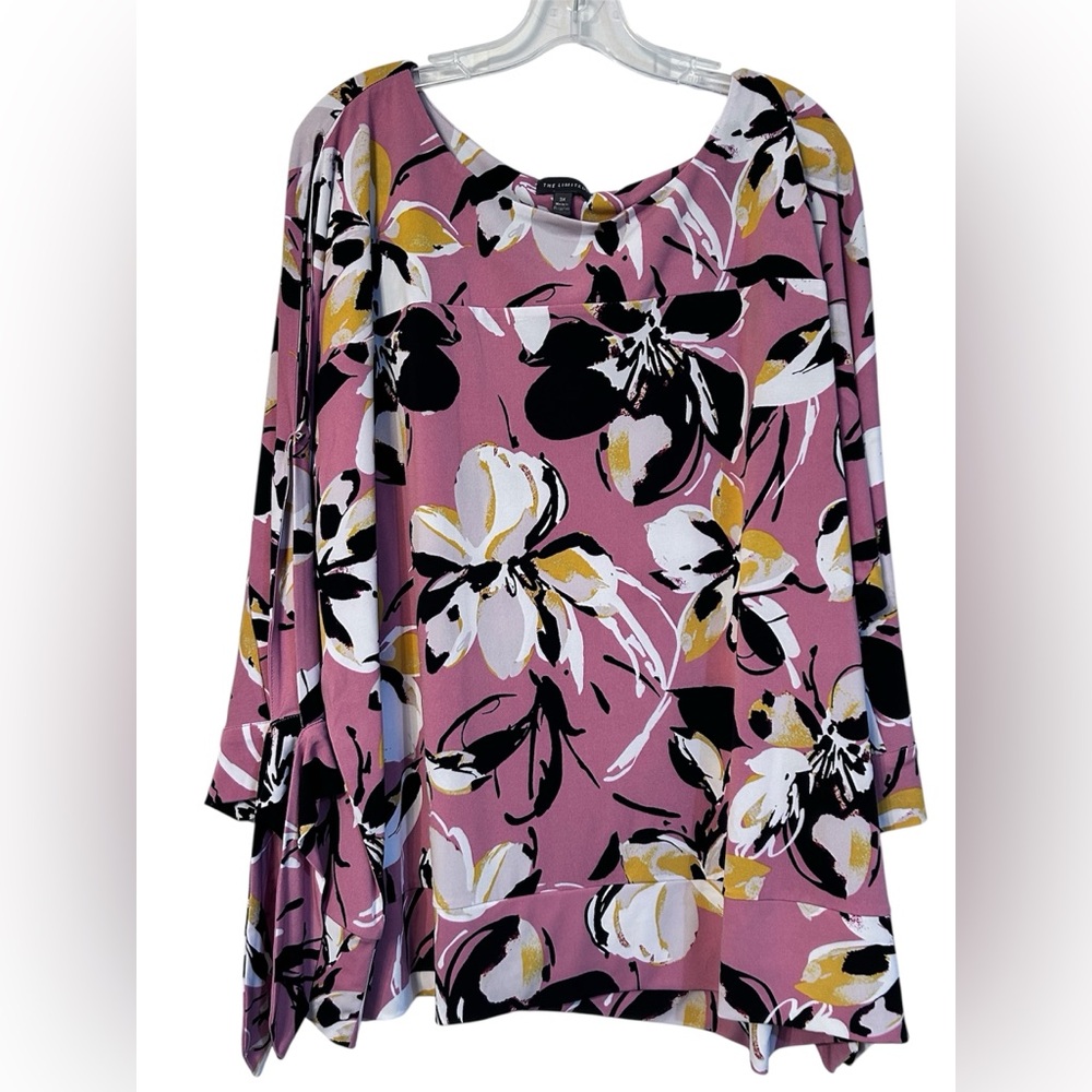 Limited split sleeve floral top, size 3X